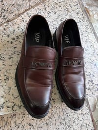 حذاء جلد للبيع ، بحالة نظيفة جدا مستعمل مرتين فقط حذاء رسمي جديد ونظيف...