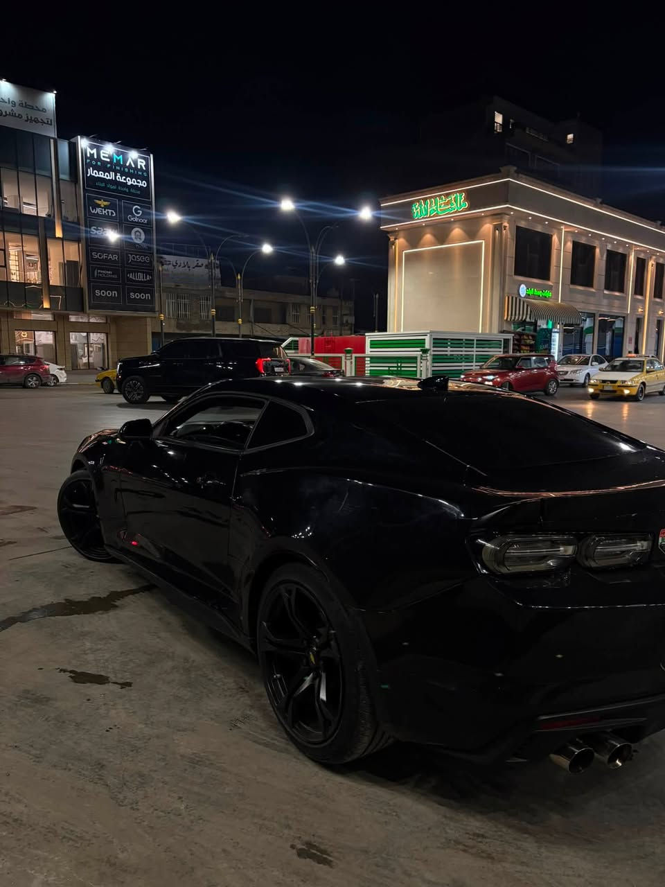 السعر 148 ورقة 
كمارو 2021
V8 6200cc 
8 سلندر
ماشية 75 الف miles 
6 قطع
- 3 قطع كلير امريكا 
- 3 قطع صبغ 
بدون دواخل  

مكينة كير بلادي

***********
اربيل
