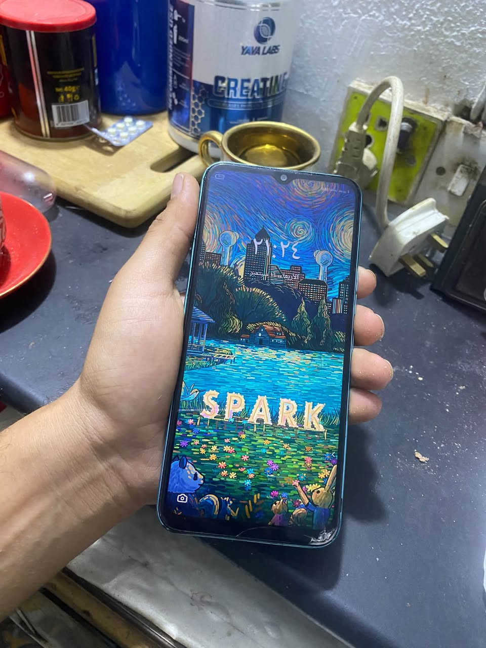 السلام عليكم 

للبيع     

السعر ٣٠ ألف قفل قفل🔐💵

تكنو سبارك 8c 

ذاكره ٦٤ 

بطاريه 5000ml

( فقط سماعه ماتشتغل )

***********

نص مكتوب في الصور:
- هاتفي Based on Android v7.6.0 13M DUAL Camera 8M 64 GB ٤ GB+١ GB Android 11 720X1612 5000mAh 1.6GHz Octa-Core بطاقة الضمان الإلكتروني اسم الجهاز TECNO SPARK 8C الطراز TECNO KG5k إصدار Android 11 إصدار نظام تشغيل Hi