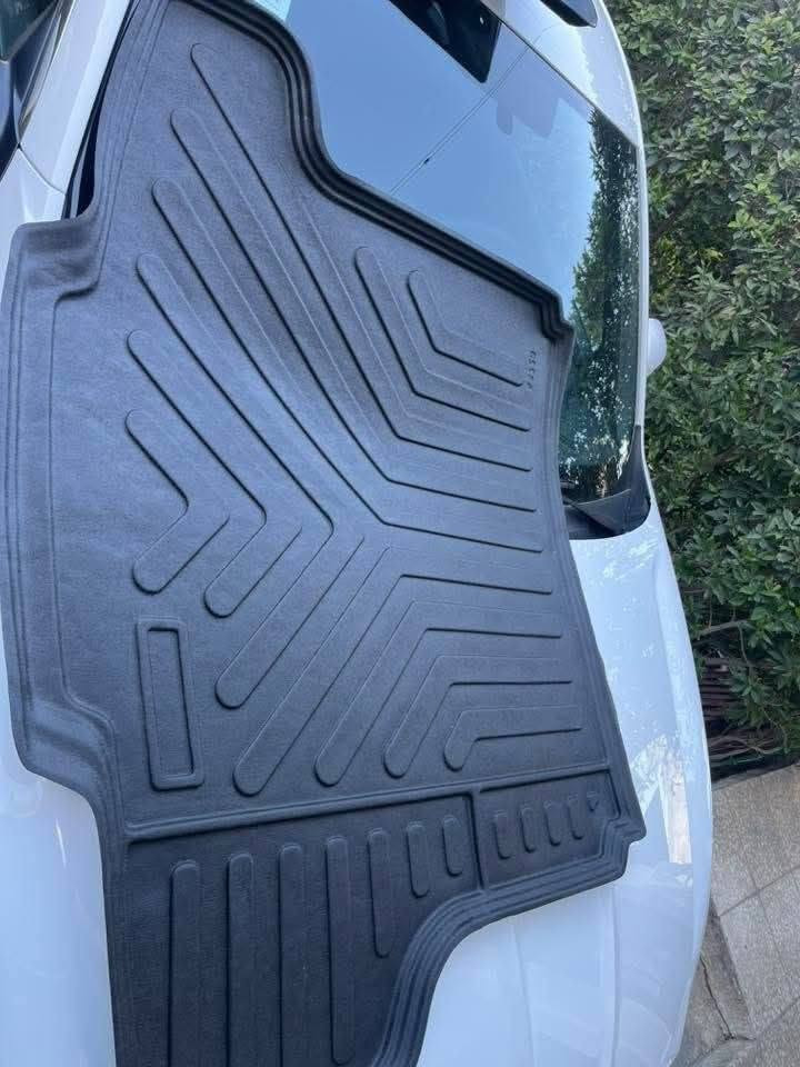 السلام عليكم
يوجد غراض mg gt 

فلتر شوتة وكالة جديد غير مستخدم السعر ١٥ الف

حمالة موبايل تغطي ظهر الشاشة ايضا ب٢٠ الف

ارضيات رزلاين حيل مرتبات يمنعن الاتربة نظيفات جدا استخدام قليل السعر ٦٠ الف

حوضية صندوق رزلاين السعر ٢٥ الف

***********
