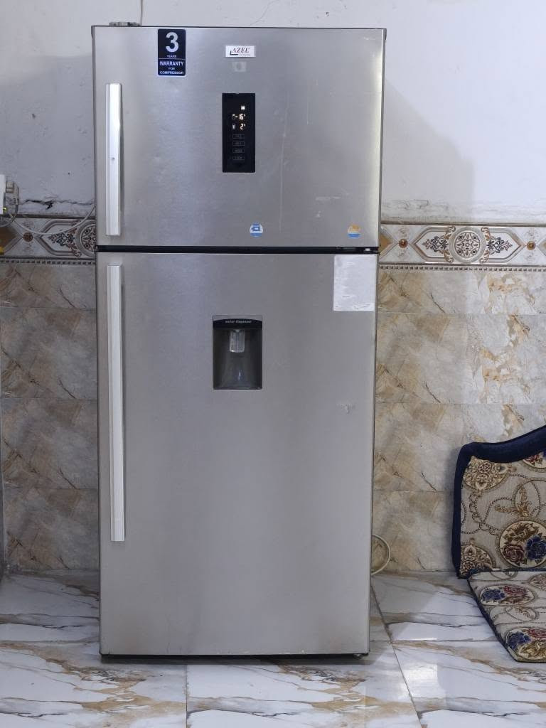 ثلاجه للبيع نوعيه جيده راقيه بالتجميد حجم الكبير سعر 500 وبيها مجال عنوان كربلاء حي النضال تواصل على رقم الهاتف *********** كربلاء, العراق

