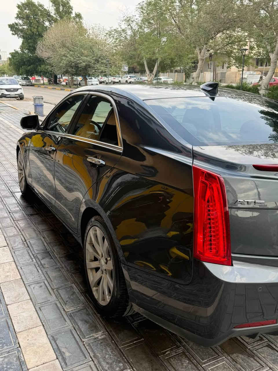 ATS  2,0 2018  كاديلاك
 السعر ١٣٥ ورقه ماشيه 78 الف ميل  / رقم بغداد الجديد
المواصفات : 
- محرك 2,000 Turboدفع خلفي المرغوب
- بصمة تشغيل + بصمة ابواب و صندوق
- تشغيل عن بعد 
- شاشة مسح Swipe دشبول لمس
- كاربلاي و اندرويد اوتو
- كاميرا خلفيه دوارة
- شاشة عرض Dispaly تفاصيل السيارة
- قاصة داخليه و شاحن وايرلس
- كشنات جلد و تحكم كهرباء و ميموري
- كشنات تدفئة & تبريد قطعتين
- نظام AutoStop اطفاء ذاتي
- ستيرن تدفئة و تحكمات ستيرن جهتين
- سستم صوت BOSE
- لايتات عدسة زينون اصلي Dynamic
- ثلاث وضعيات قيادة Modes
- نظام ترحيب
- دبل اكزوز / ويل كروم اصلي
- اشارة بالمري + مري كهرباء / حراري
- حساسات اماميه /  خلفيه
 صدر جديد لوك و كل اوبشناتها شغاله
قطعها و ادواتها كامارو و ماليبو 
سنويه و هزه و رقم جدد تحويل مباشر
عنواني بغداد 
 اكرر السعر ١٣٥ ورقه او ٢٠،٩٠٠ مليون 
*********** &
***********
