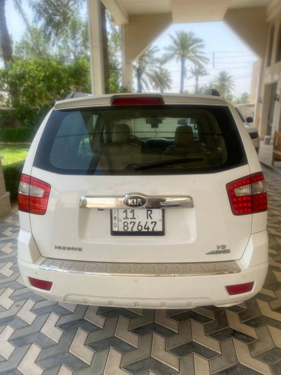 /
مهافى ١٤ فول مواصفات رقم بغداد السونر موجود سياره ماشيه ٢٤٠ خير من الله كير محرك تراي وين متحب تبريد ثلج تخم تاير السياره احله من الصور هذا رقم التواصل ولعده مدير جوه اتراوس محتاج فرق ***********/السعر ١٥٧ بيه مجال

