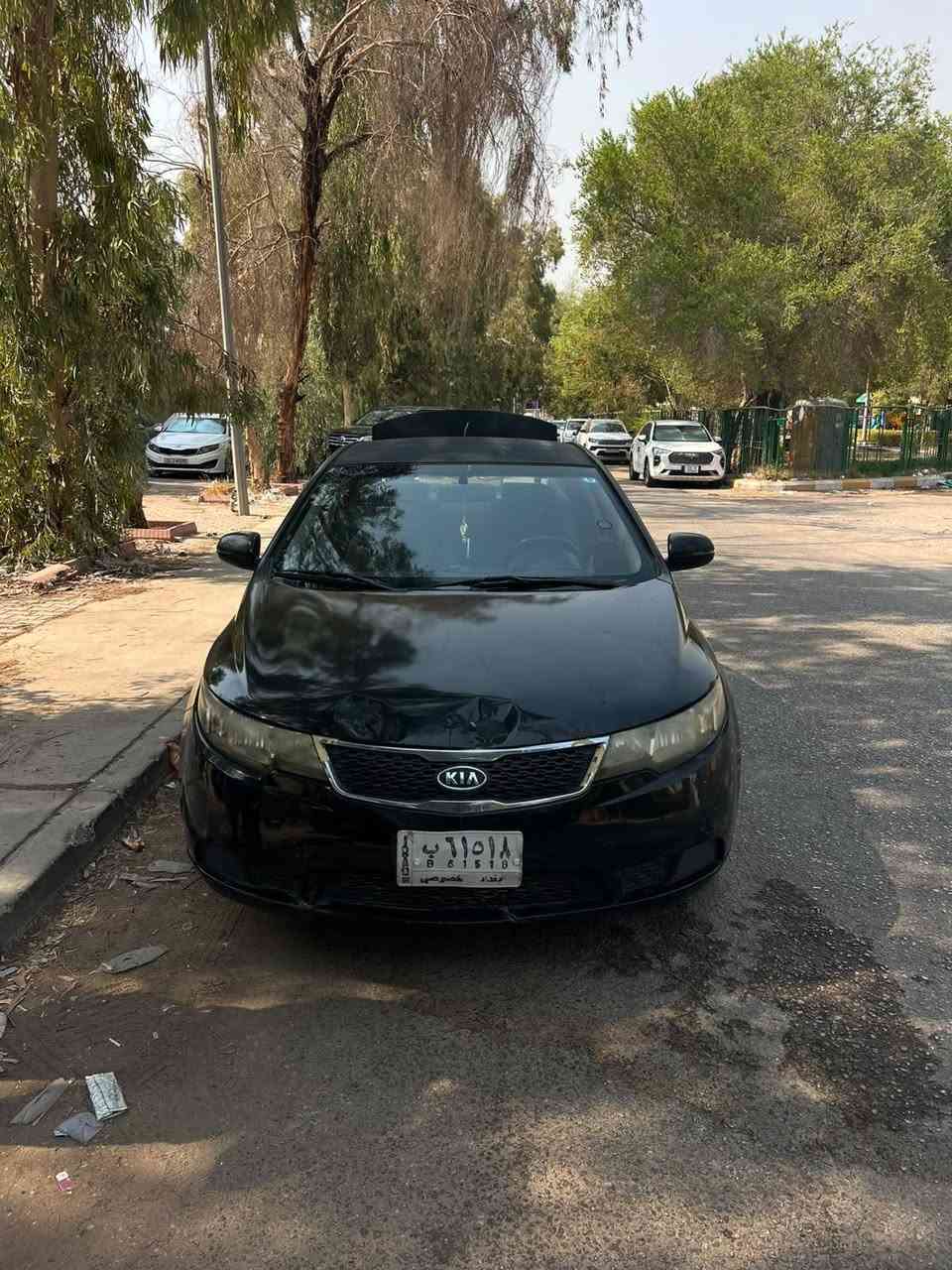 السلام عليكم فورتي ٢٠١٢ السيارة خير من الله مناقصهة شي السيارة طابه كلين بس بيهة طخطخات وجراد السيارة نضيفه وخير من الله مال جناي كلب وشوف واني خادم الك السعر ٨٥ ورقة مكاني بغداد الحارثيه ***********
