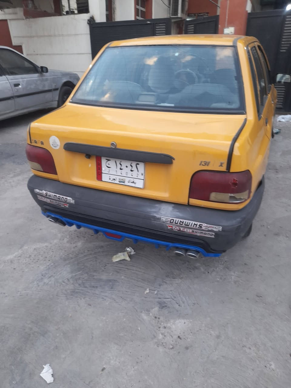 السلام عليكم شباب سياره سايبه مديل ١٢ مكينه وكير نضيفات شواصي مكفوله صدرهى نضيف تبريد شغال سياره كامله ما نقصهى اي شي هيئامصفره غرمات ٥٠٠ اني ادفعهن سياره تحويل مباشر سعر ١٨ ورقه مكان حي الجامعه رقم ***********
