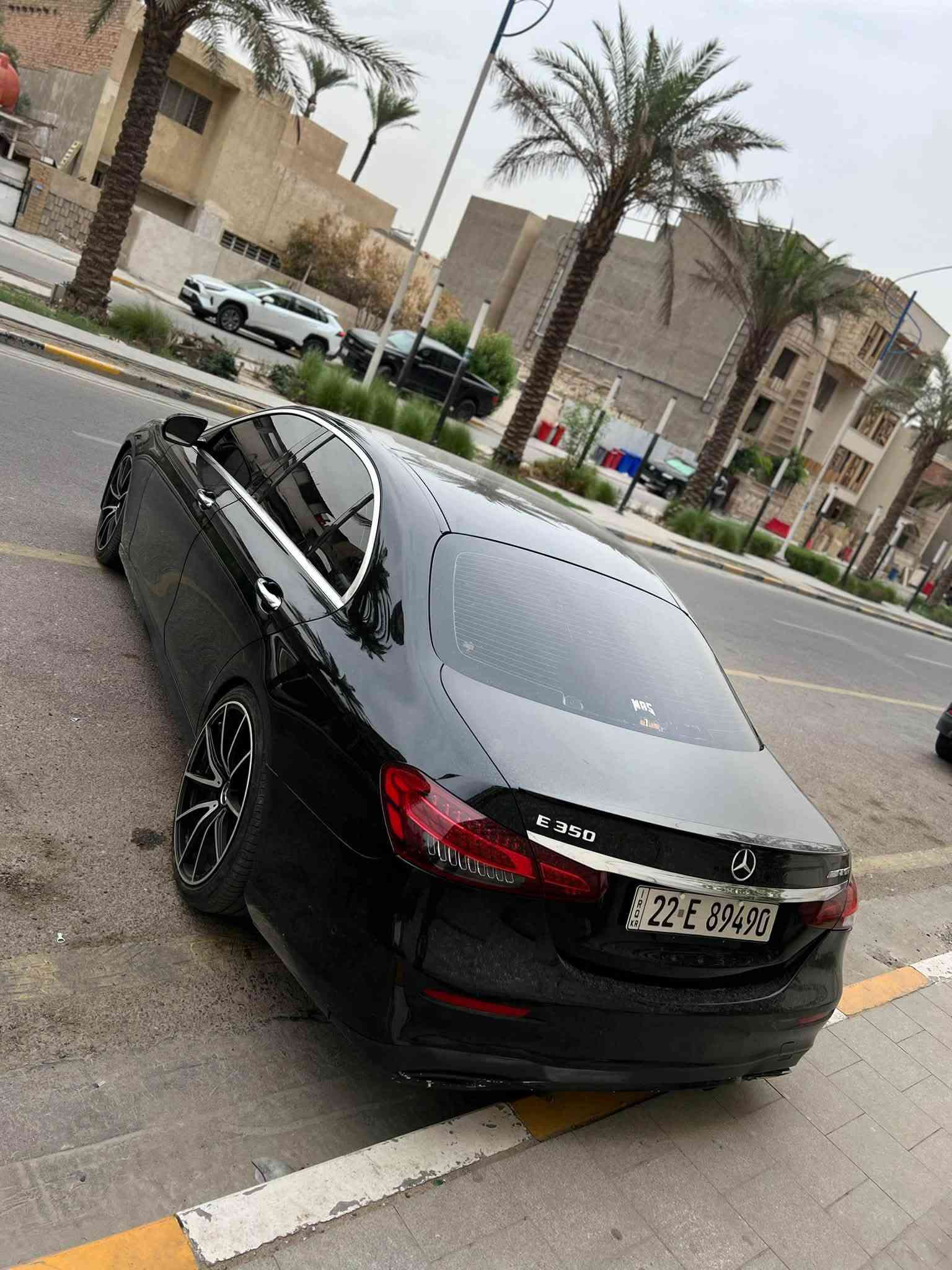 E350 ٢٠٢٢ • طخه خلفية • بدون ايرباق