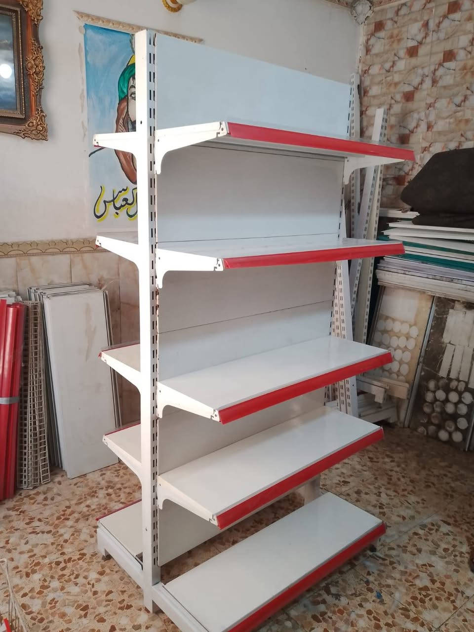 سفينه وصطيه وسله جبس للبيع الشراي يتصل العنوان بغداد مدينه الصدر واكو توصيل ***********بي واتساب

