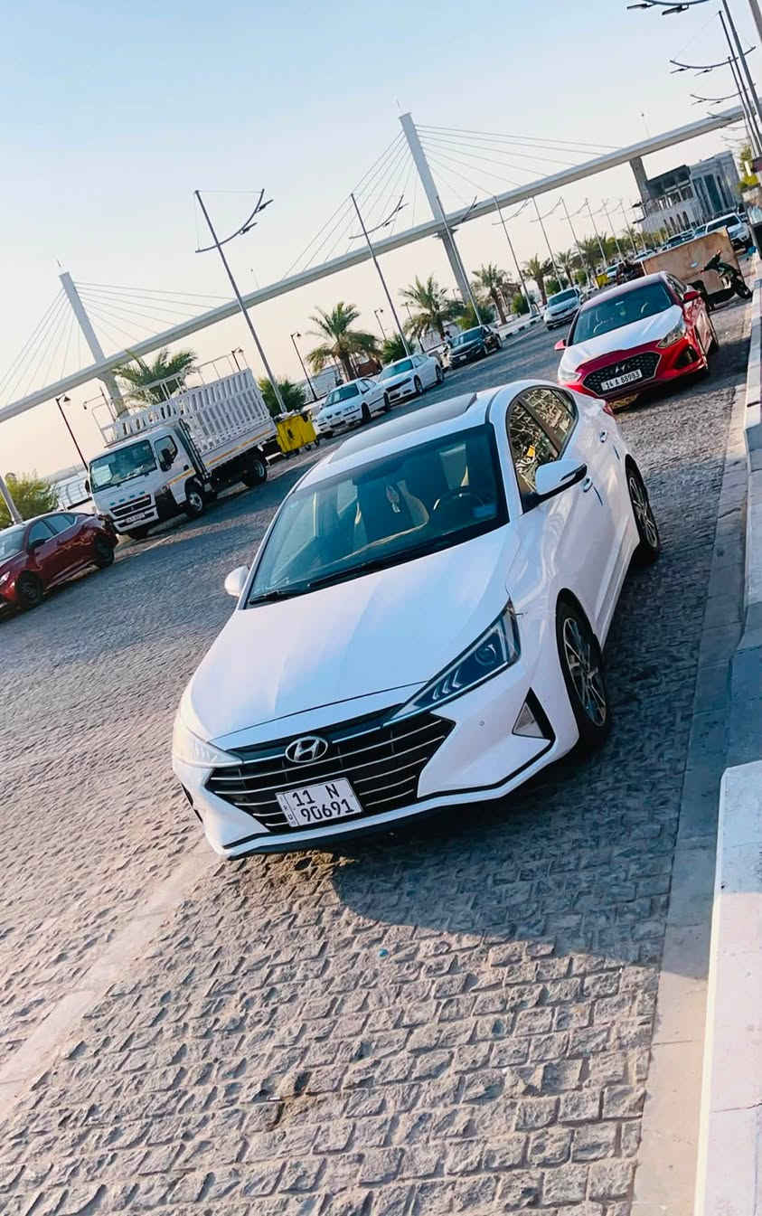 سلام عليكم النتره للبيع خليجي مديل٢٠ فول سياره بيه جاملغ مفتوح وبيه هاي شويه بل بنيد علا وضعه ول باقي شوف العين لسعر١٣٠ وبيهً مجال عنوان لبصره***********
