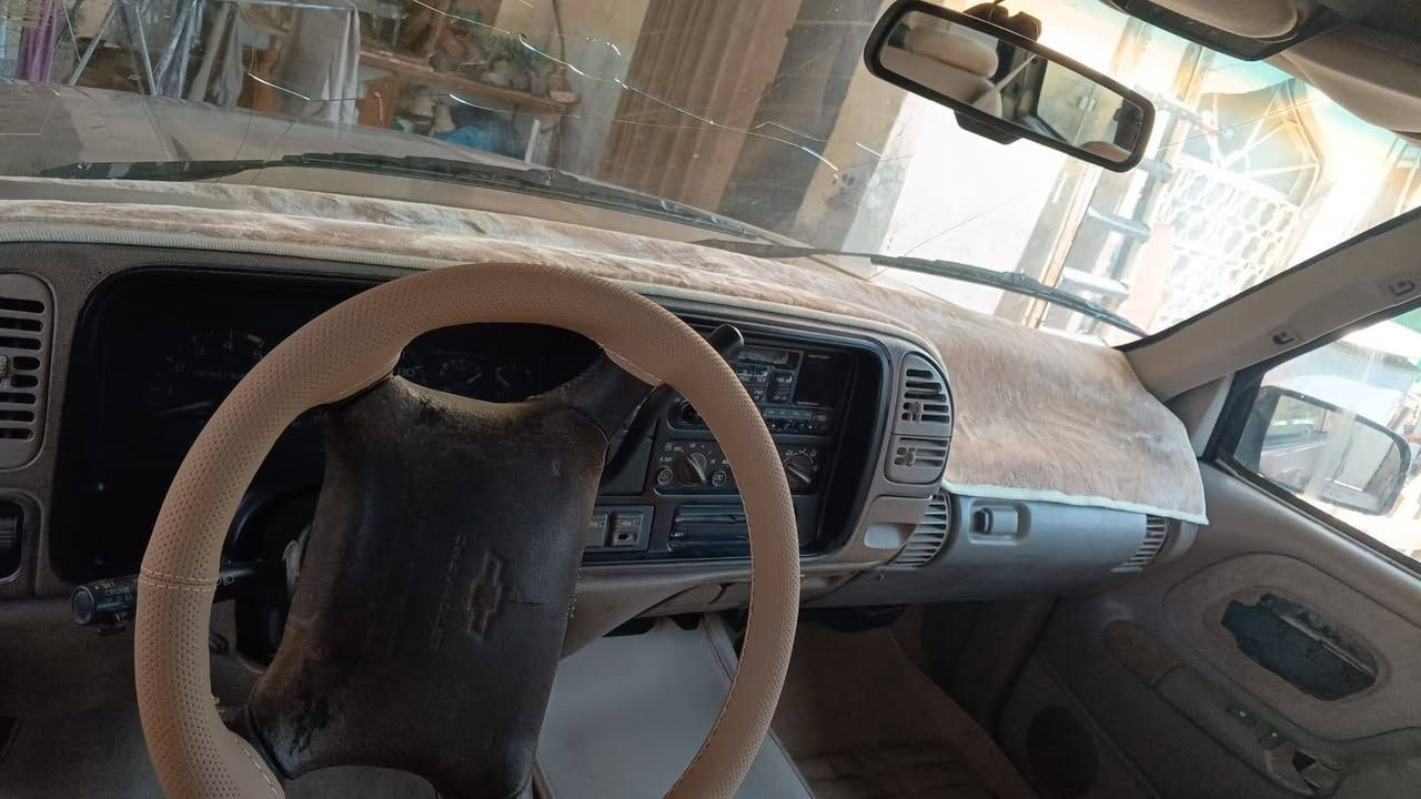 شفروليت مديل 96 تعمير جديد مكاني البصرة السيارة ما ناقصها اي شي
فقط تبريد صوندة مالتة يرادلها كبس كلشي شغال بشرط ترايك وين ما تريد السعر المطلوب 40 وبي مجال واذا اكو مراوس بسيارة صالون
