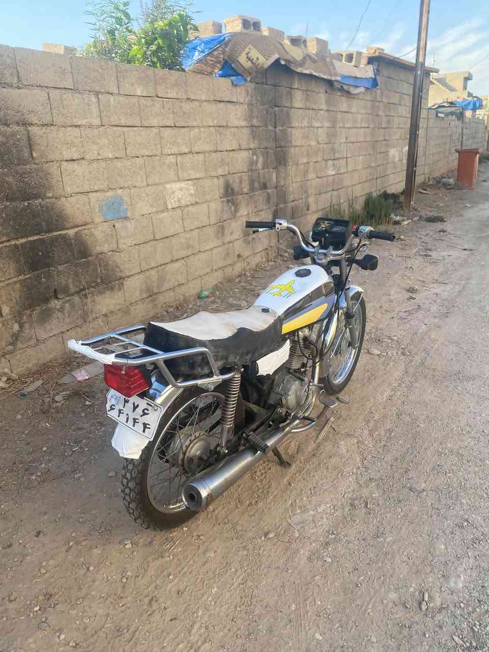 نامه ١٩ دراجه فول محرك اخرس كهربيات كله شغال تايرات وياله جدد دراجه فول ٣٠٠ وبيها مجال قليل ***********
