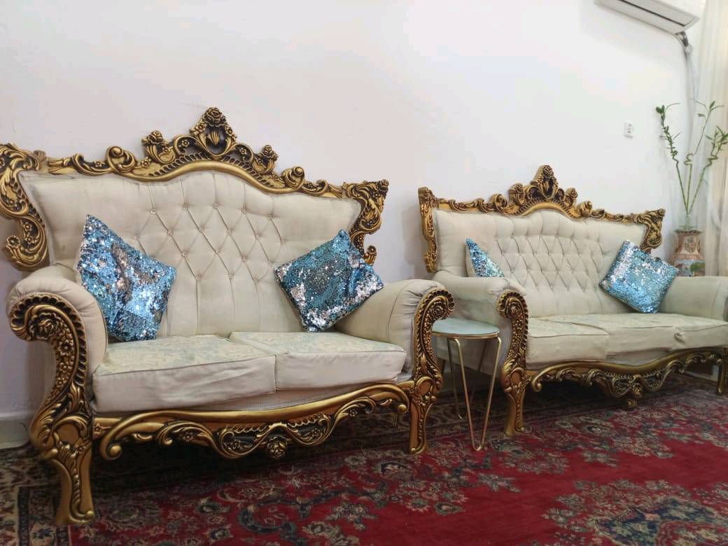 تخم قنفات ملكي ١٠ مقاعد كامل مابي اي خدش او كسر اريدة 390 الف وبي مجال بسيط عنوان بغداد الغزالية للإستفسار على هذا الرقم

***********
