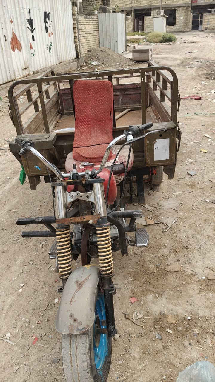 ستوته للبيع داي ون  بدون اوراق نضيفه مال شغل محرك وكسن وشاصي كفاله وتعهد من السىرقه وعشاير مكاني بغداد الحريه السعر 500الف،رقم ***********
