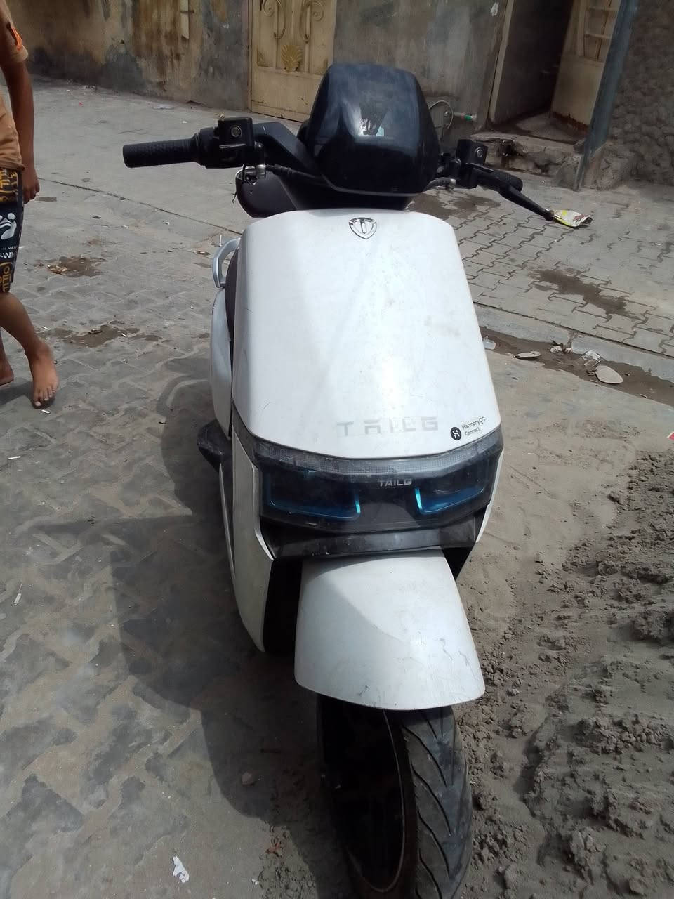 سلام عليكم 
لببع 
درجه شحن تيسلا
دبل شاره شاره يمين🔜 ويسار 🔚
مثبت سرعه 
تيرات جدد 
بطاريات جدد
بيهه خلل القبق مال ملف ماموجود
المكان بغداد الشعله 
السعر 500وبيهه مجال 
الستفسار عل  0️⃣7️⃣7️⃣3️⃣4️⃣1️⃣3️⃣5️⃣9️⃣1️⃣5️⃣
***********
