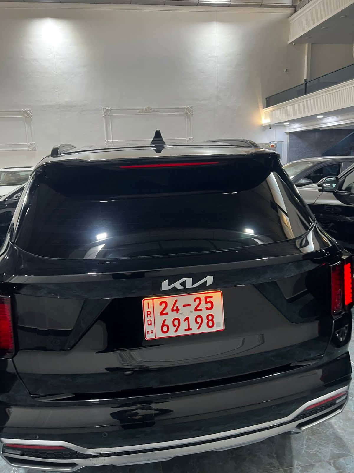⸻

🚗  Kia Sorento 2023 (VIN: 5XYRL4LC5PG219343)

للبيع: كيا سورينتو 2023 – فئة S
بسعر  مناسب 

🔹 المواصفات الأساسية:

 • محرك 2.5 لتر بنزين

 • ناقل حركة أوتوماتيك

 • دفع أمامي FWD

 • شاشة كبيرة + كاميرا خلفية

 • 3 صفوف مقاعد – 7 ركاب

 • نظام أمان كامل (Airbags – ABS)

 • كروز كونترول

 • سنسرات خلفية

 • دخول وتشغيل بدون مفتاح (Keyless)

 • تكييف أمامي وخلفي

 • جنط ألمنيوم

🎨 اللون الخارجي: أسود

🪑 الداخلية: أسود

📍 السيارة دخول جديد و رقم کاتی دهوك  

مکان سیارة دهوك 

‎‏‎سیارة بدون رقم تترقم شمالي 

⸻

🛠️ حالة السيارة:

 • صبغة قطعة واحدة فقط

 • الصبغ: جاملخ أمامي جانب نفر

 • باقي السيارة فابريكة بالكامل

⛽ المسافة: 30,000 ميل فقط

📞 للمزيد من المعلومات يرجى الاتصال:

***********
