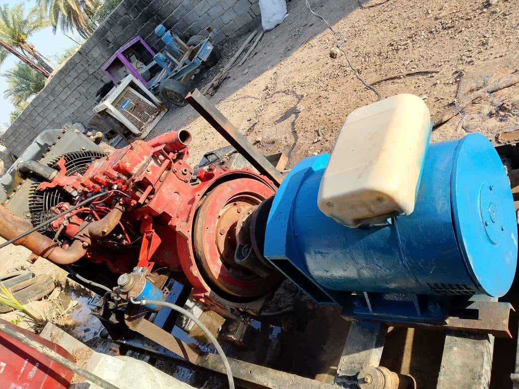 مولده افيكوو اربعه اسلندر لا تنقيص لاتبخير مولده جاهزه كهرباء خير من الله جنريتر 30كيفي 120امبير  العنوان نجف ناحيه الحريه
***********@
