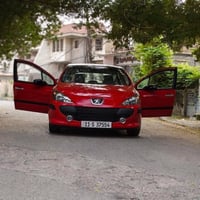للبيع بيجو307موديل2006. محرك كير مكفلات انظاف تبريد باردثلج  صبغ جمالي...
