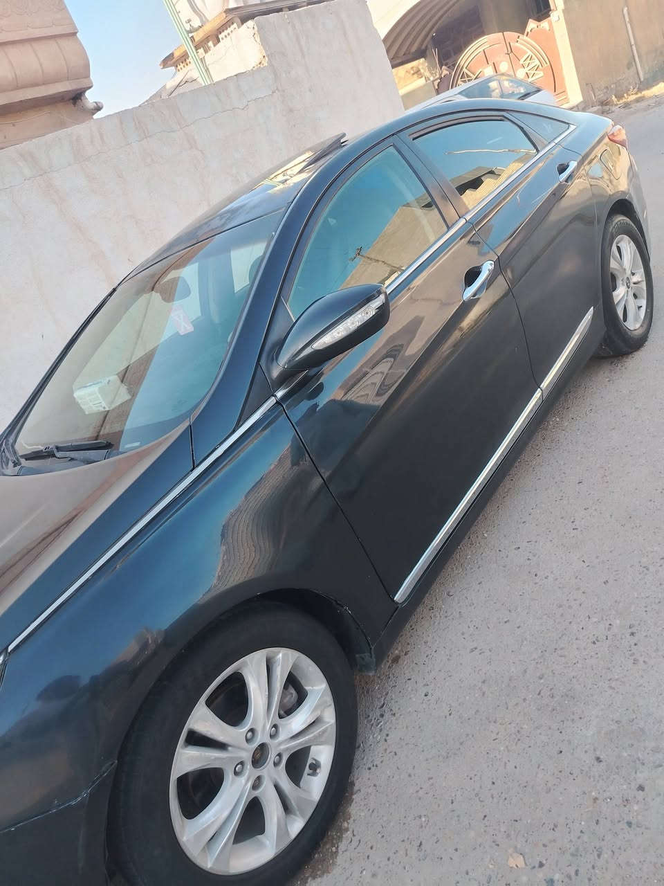بيع مستعجل بيع مستعجل
السلام عليكم سوناتا موديل 2011 وارد أمريكي حادثها الجاملغ الأمامي الايسر بدون دواخل محرك 2400 محرك وكير انضاف جدا السياره فول مواصفات واحد عله واحد بصمه تشغيل وبصمه أبواب وبصمه جنطه وفتحه سقف  تخم تاير صدر جديد كشن كهرباء كشنات تدفئه وتبريد اشاير بل مري تبريد شغال قطعتين تبريد منضومه تبريد جديده تبريد بيانو تحكم استيرن جهتين كشنات جلد نضام ايكو ومانع انزلاق  رقم بغداد دولي بسمي سنويه جديده هزه جديده بيها قطع صبغ ابيع حزام السياره جديده ما بيها اي نقص السعر 88 وبيها مرحبا مكان السياره بغداد للاستفسار الاتصال على الرقم *********** ///***********
