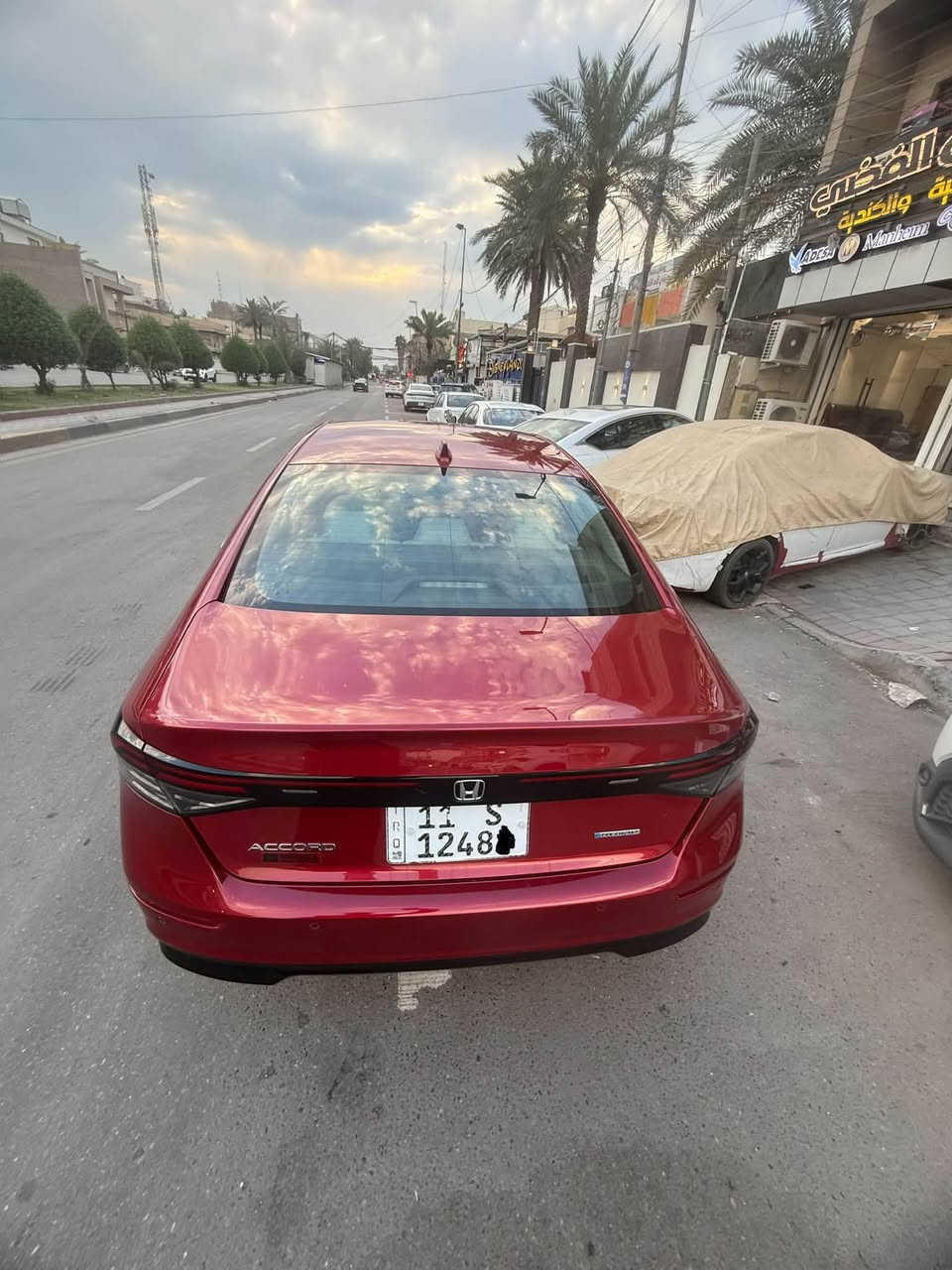 السلام عليكم
هوندا اكورد هايبرد.EXLللبيع 
موديل 2024 صور الحادث مرفقه مع الصور
رقم بغداد بأسمي ماشيه 48 الف كيلو 
السعر 185 
لاستفسار ***********
تحياتي للجميع
