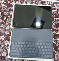 هونر باد 9 • ١٢.١ بوصة • ٨ جيجا / ٢٥٦ جيجا