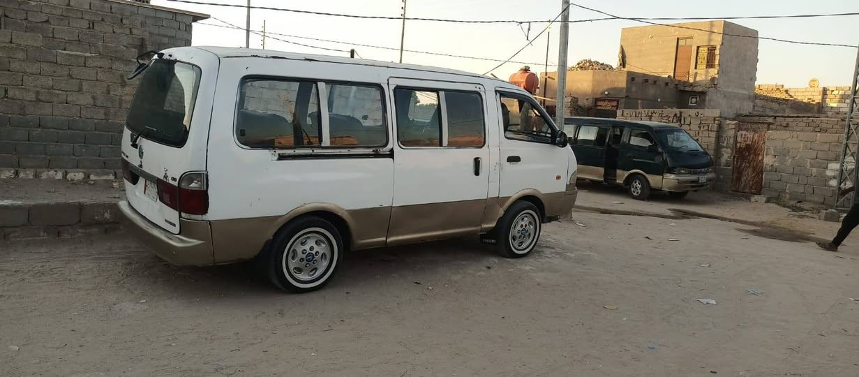 سلام عليكم كية بريجو موديل 2000 سنوية صاقطة مكينة نضيفة بس بم يخربط مسكر المكينة سيارة جاهزة من حدادية مشط بور دسكات دبلات لويات اصطابكسنات جدد الجهتين انابير بريك جدد انابير اكلج جدد عينة وصينية جديدة كوشنات جدد استاركس اصفاح جدد نايلون كاعية جديدة دشبول نضيف شواصي نضيفات بس العبري بي تصليح مكاني كربلاء ***********
