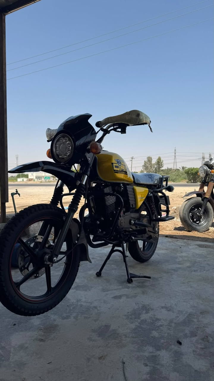 🏍️ للبيع دايوان نفخ جبلي – موديل 2026
🔥 جديدة واستعمال جداً قليل
📏 الاستعمال لا يتجاوز 20 كم فقط
📄 أوراق سكنر
✨ نظيفة جداً وبحالة ممتازة، فرصة للي يريد دراجة شبه جديدة.
السعر 1,600
💰 السعر: للاستفسار والتفاوض
📞 للتواصل: ***********
📍 عالم الدراجات النارية – مقابل محطة علي الصالح

