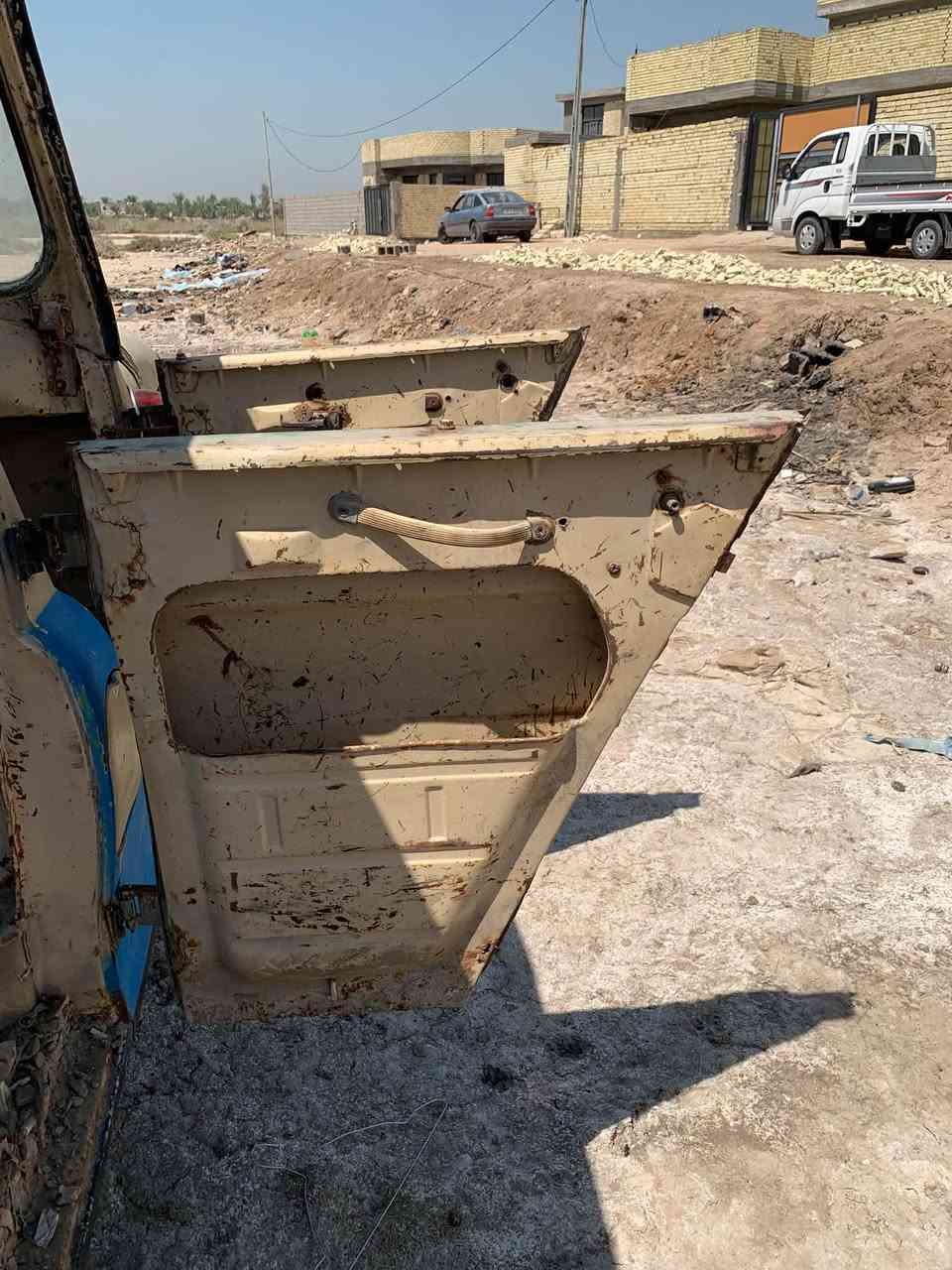 إسلام عليكم اربع بيبان حليبيات للبيع بلاديات داخل وخارج للستفسار اتصل***********
