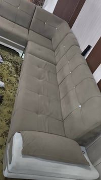 ديوان للبيع 10مقاعد نضيف شراي اتصل برقم ‏‪‪0776 224 6298‬‬‏
