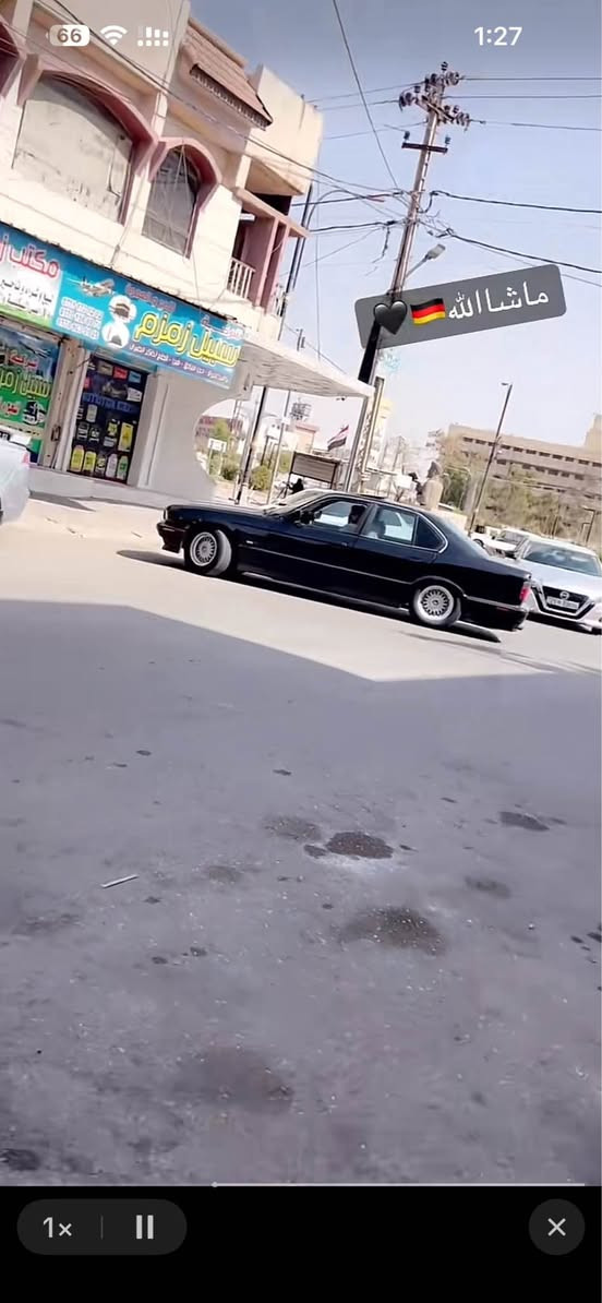 525 كير عادي كيرو مكينة بشرط رقم هولير سنوي جديد بيطاقة بانزين موجود مابي اي مسرف. ***********
‏*********** كركوك, العراق

نص مكتوب في الصور:
- RONAKI
- Erbil, Iraq
- ماشآ الله