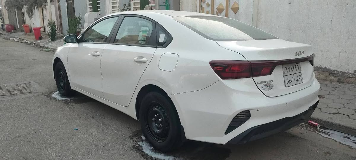 سيراتو موديل 22 خليجي مكفولة كفاله عامه تبريد قطعتين كامرة حساس خلفي محرك 1600 رقم اربيل  بيه شخوط بلباب الخلف السائق وبارد قليل جوه قبق البانزين السعر 140 وبيه مجال مكاني النجف ***********
سيراتو موديل 22 خليجي مكفولة كفاله عامه تبريد قطعتين كامرة حساس خلفي محرك 1600 رقم اربيل  بيه شخوط بلباب الخلف السائق وبارد قليل جوه قبق البانزين السعر 140 وبيه مجال مكاني النجف ***********
