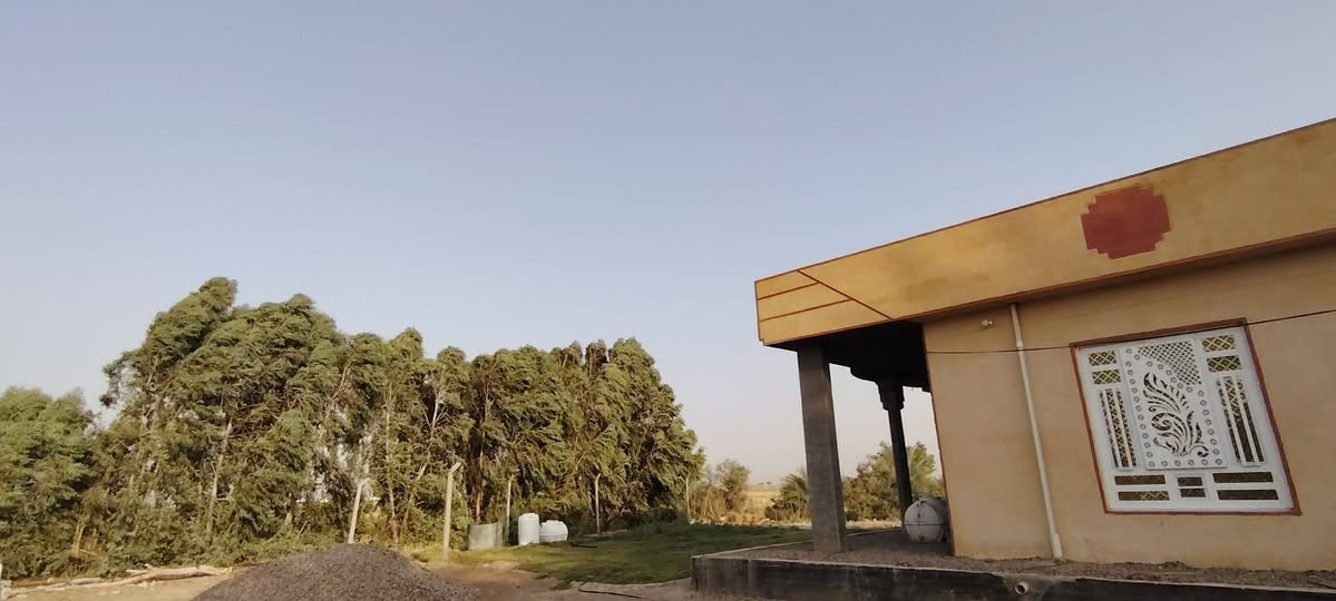 بيت للبيع في بغداد قضاء التاجي مقاطعه ذراع دجله قرب جسر الشيخ عامر يبعد عن الكاظميه 30  دقيقه بيت متكون من
بيت للبيع في بغداد قضاء التاجي مقاطعه ذراع دجله قرب جسر الشيخ عامر يبعد عن الكاظميه 30  دقيقه بيت متكون من
1ثلاث قرف نوم 
2صاله واستقبال 
3 مطبخ
4حمام 
سعره جدا مناسب اتصل وبيك خير ودلل 
للاتصال *********** واتساب +واتصال
*********** اتصال
*  يوجد مع البيت سبع دوانم عقد للبيع ايضا
