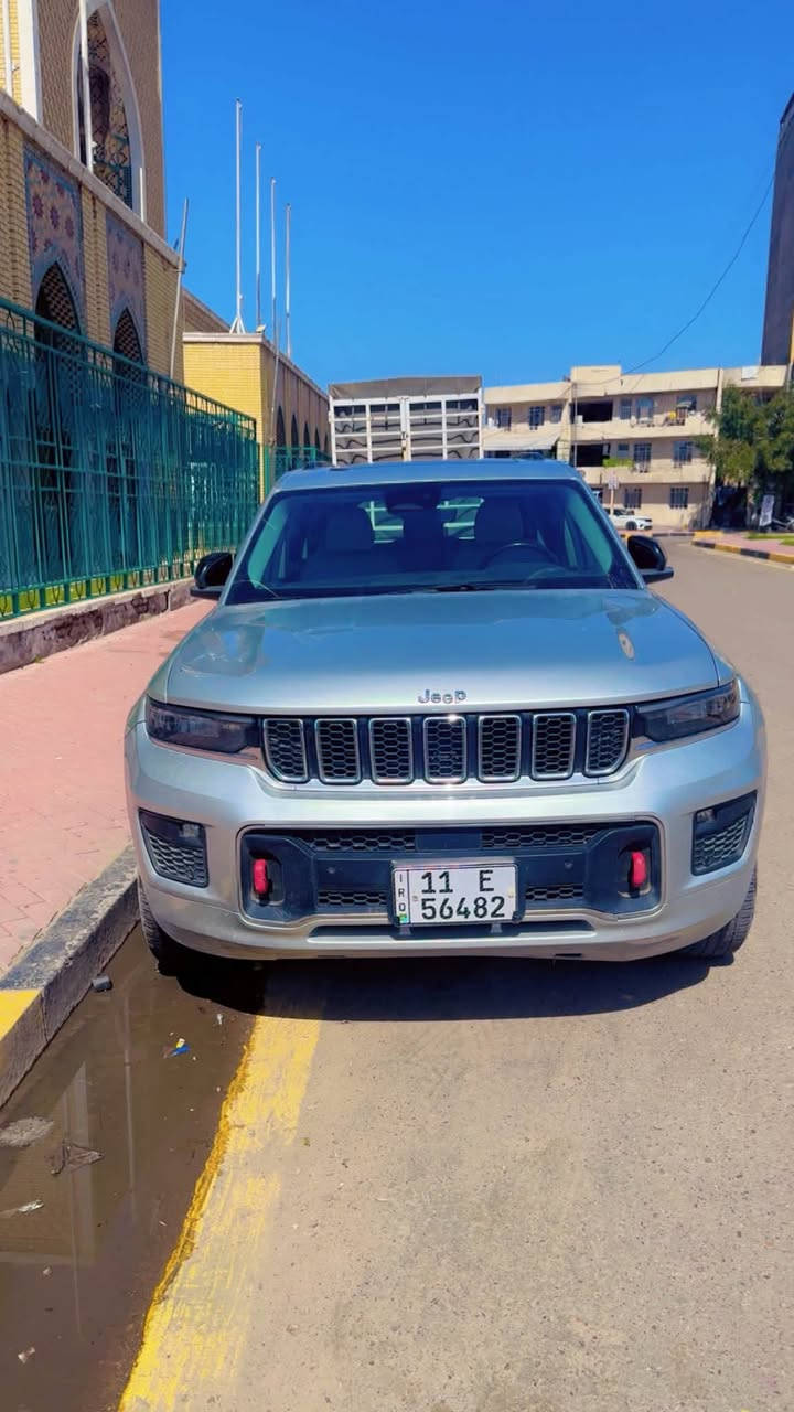 السلام عليكم
اوفر لاند بدي طويل 7 راكب 

معروفة مواصفات  الافور لاند 

حادثها جامغ اليمنة و اليسرة 

و البابين عكس السايق صبغ 

1. محرك كفالة 

2. كير كفالة 

3. تبريد كفالة

4. حدادية كفالة

5.  اللون رصاصي 

6. محرك 3600

صوره و صور حادثه موجود داخل المنشور 

رقم الشاصي بالصور 

السعر 250 و بيه مجال 

رقم الهاتف : ***********

العنوان : بغداد / الدورة
