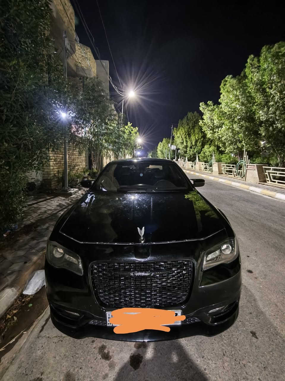 السلام عليكم 
اوباما اس ٣٠٠ 
موديل ١٩ 
كصة جنطة 
السيارة حلوة وجاهزة ونظيفة حيل 
رقم وسنوية حاسبة السنوية شرط اصلية 
السعر ٦٥ وبيهة مجال 
***********
