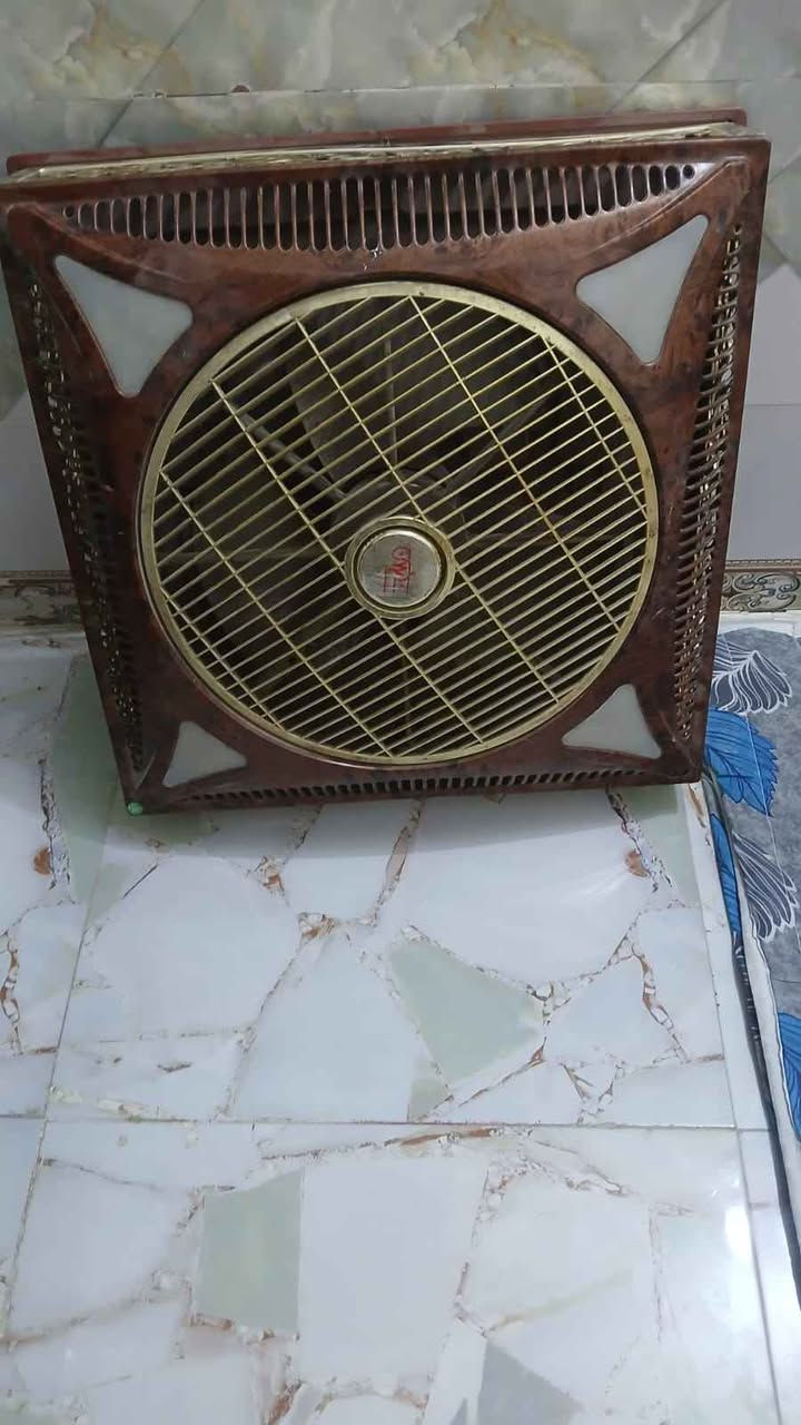 للبيع ملحقات غرفة صاج انطي سعر اليرضي الله واخذهن وعندي مروحة سقف ثانوي قيم وأخذ
العنوان ميسان الفاطمية
*********** عمارة, ميسان
