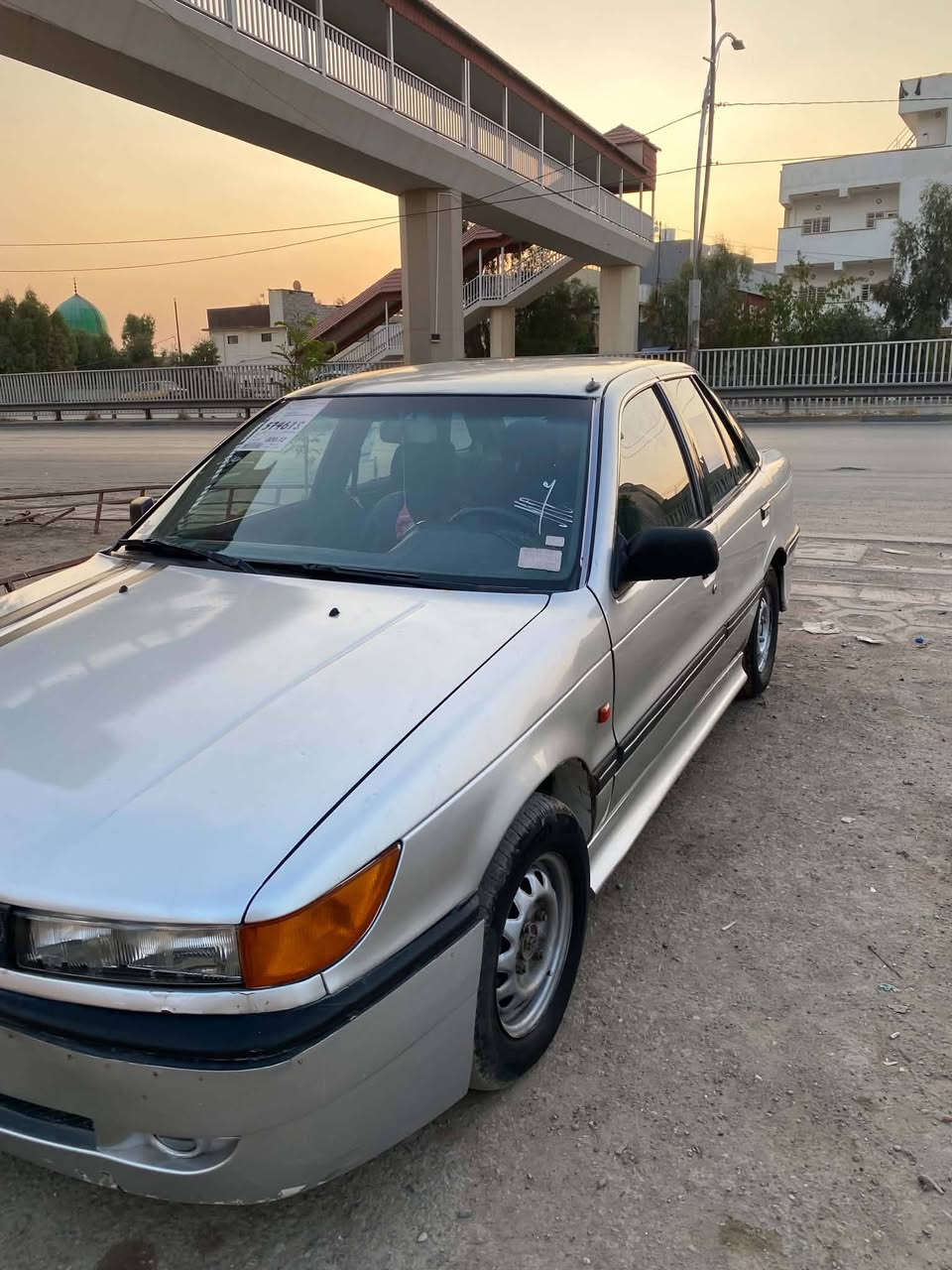 سلام عليكم 
مستبوشي لانسر ١٩٩٢
كير توماتيك مكينه شرط لاصرف لانفخ 
كير شرط
سياره جاهزه وايرمنيه شرط 
طخم جديد 
كشنات جدد 
صبغ حزام وكاله عامه ب اسمي. صاحبها موجود 
شرط التحويل 
السعر  وبيها مجال 
 28
للاستفسار. رقم تلفون بي واتساب***********
