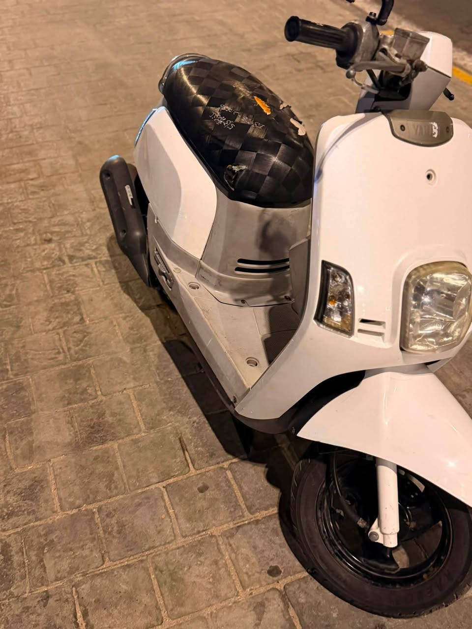 ماكس بوليس للبيع دراجه مكفوله مصارله شهرين من نازله رمبه لتواصل او الاستفسار اتواصل على هاذ الرقم ***********
