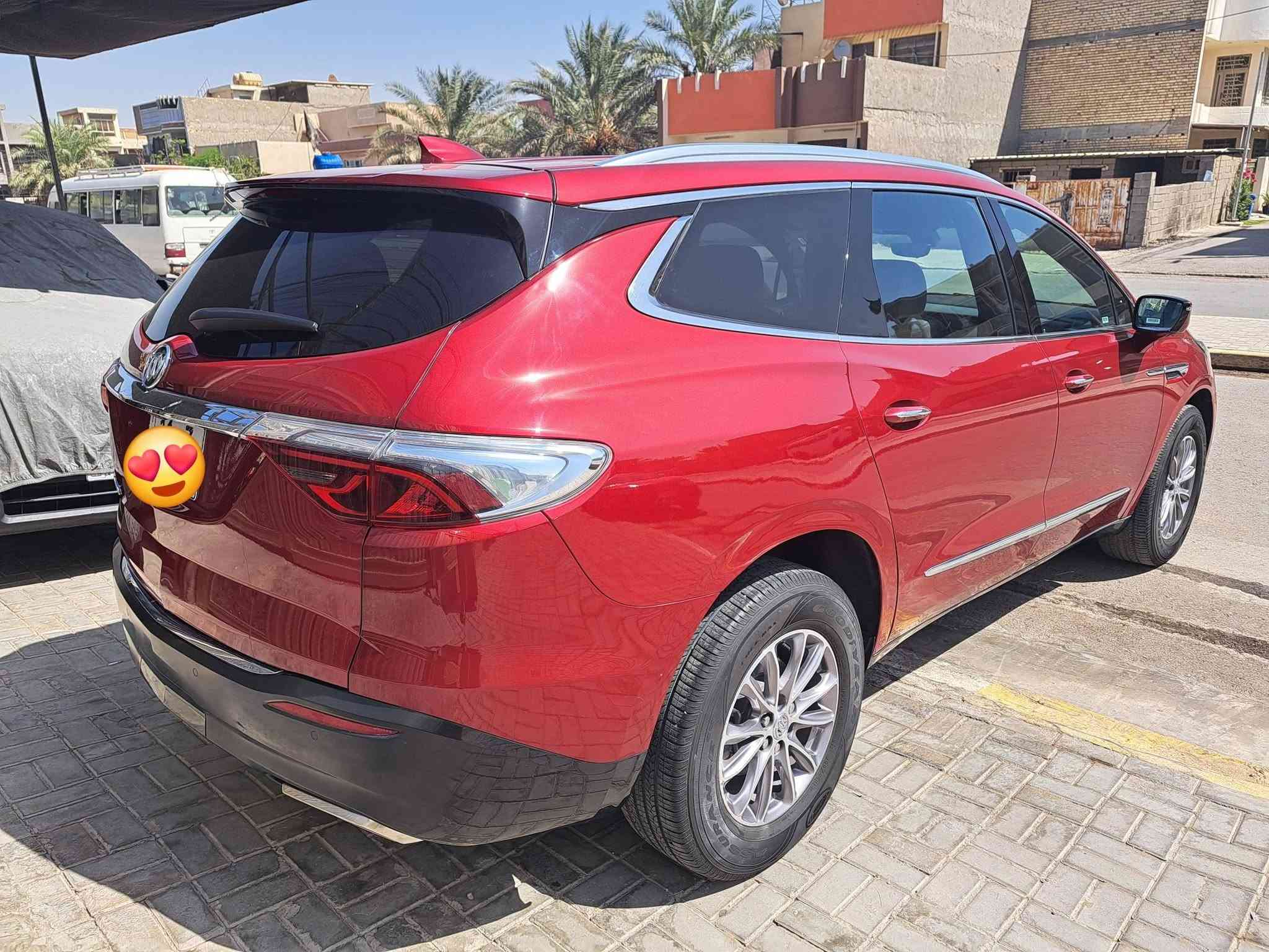 2024 BUICK ENCLAVE PREMIUM AWD فخر الصناعة الامريكية
بيوك انكليف بريميوم موديل 2024 شركة GM
،، المواصفات ،،
محرك 6 سلندر 3600 VVT تنفس طبيعي 
يشتغل بانزين عادي
بصمة تشغيل + بصمة ابواب 
مقاعد منفصلة ملكي 7 راكب 
مقاعد جلد + تدفئة وتبريد + مساج امامي + كهرباء 
طي المقاعد الخلفية كهرباء 
التحكم بالمقود كهرباء + تدفئة بالمقود 
رادار امامي + خلفي + جانبي + تنبية اهتزاز مقعد السائق عند الاقتراب من شي 
5 كامرات محيطية + اسطفاف تلقائي
حساس امامي + خلفي 
صندوك كهرباء + استشعار الفتح عند الاقتراب 
تشغيل عن بعد 
داتو شو عرض بالجامة الامامية 
تحكم فول 
انظمة قيادة متعددة 
فور ويل 4×4
لايت زنون عالي ناصي + لد نهاري + بك لايت لد
كير دكم 9 نمر 
هندبريك دكمة 
نزول الجام وصعودة بالريمونت
انارة داخلية + اشارة ترحيب بيوك
تبريد 3 قطع ثلج بدون فصلة بالوقوف
ويل كب مقاس 18انج
وبعد بية مواصفات هواي 
السيارة رزانة وعزل ممتاز جدا 
رقم بغداد بسمي 
حادثهة موضح بالصور تبديل بابين يمين وصبغهم + صبغ جاملغ خلفي 
ايرباكات سليمات 
السيارة ماشية 27 الف ميل 
السعر 248ورقة 
للاستفسار ***********
