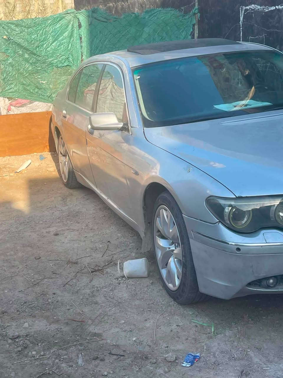 باخره ٢٠٠٢ شرط التحويل كير مكينه تبريد خير من الله يرادلها ترتيب للغرفه بيها فقط جاملغ يم السايق ومصبوغه عام اثر جراد عليها مليون و١٠٠ غرامه تنكص من الحساب للبيع او مراوس حسب القناعه ب٨٨ 
***********
