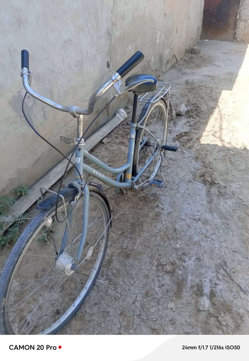 بايسكل البيع العزيزيه شراي سعر خاص او يتصل على هاذه رقم ***********
