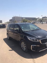 سيدونا موديل ٢١ بغداد فوول عدا الفتحة والجنطة ماشية ٧٢ ميل وارد اميركي...