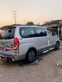 اوتوماتيك • موديل ٢٠١٠ • رقم بصره