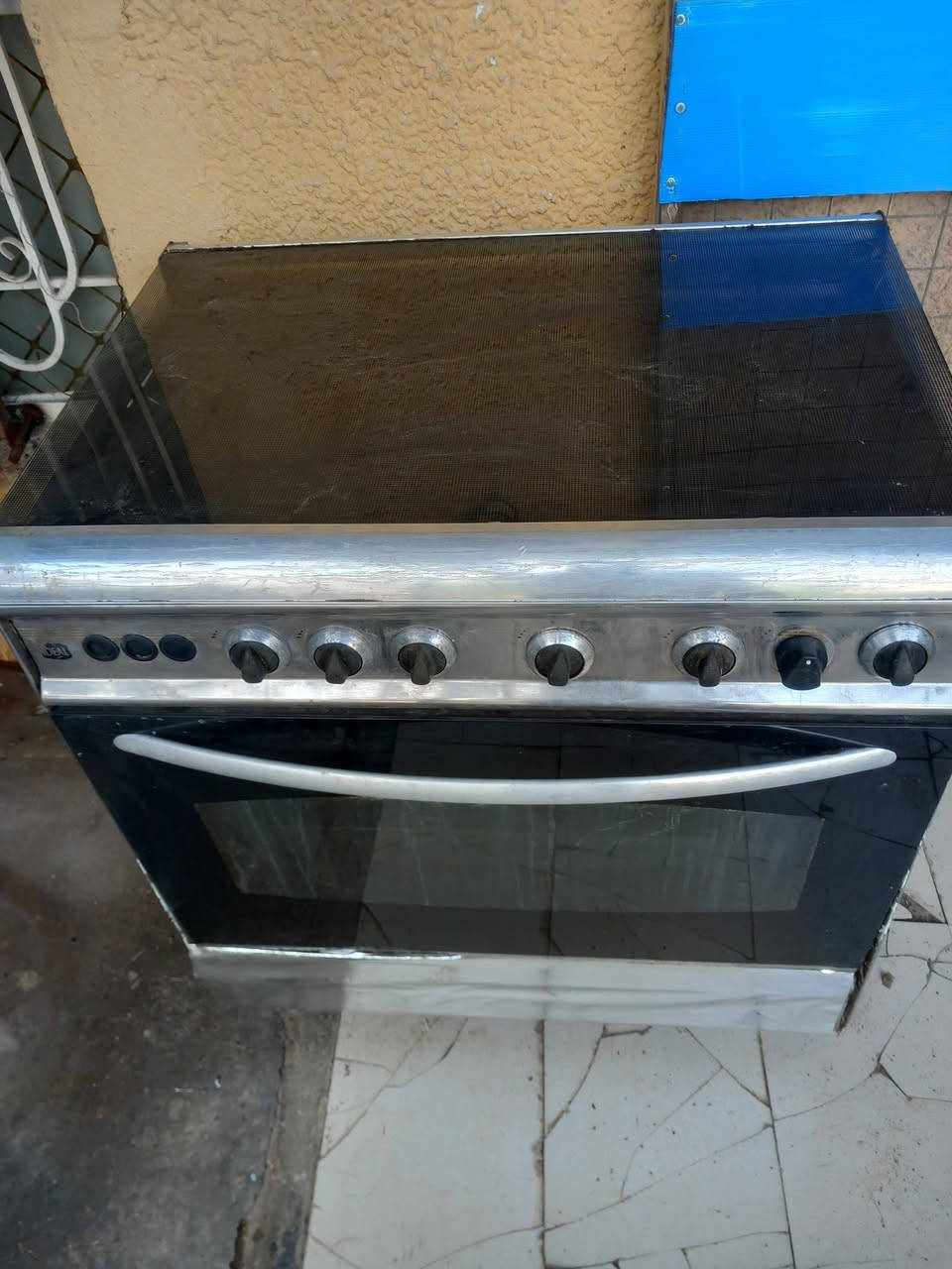 شراي تعال افحص واقتنع واخذه طباخ نوع ميديا ٥ عيون كلشي شغال فرن فوك وجوه ماعدى ملغي من الكهرباء ب ٢١٠ مكاني بالمحمودية حي العسكري قرب جامع الأمين.
