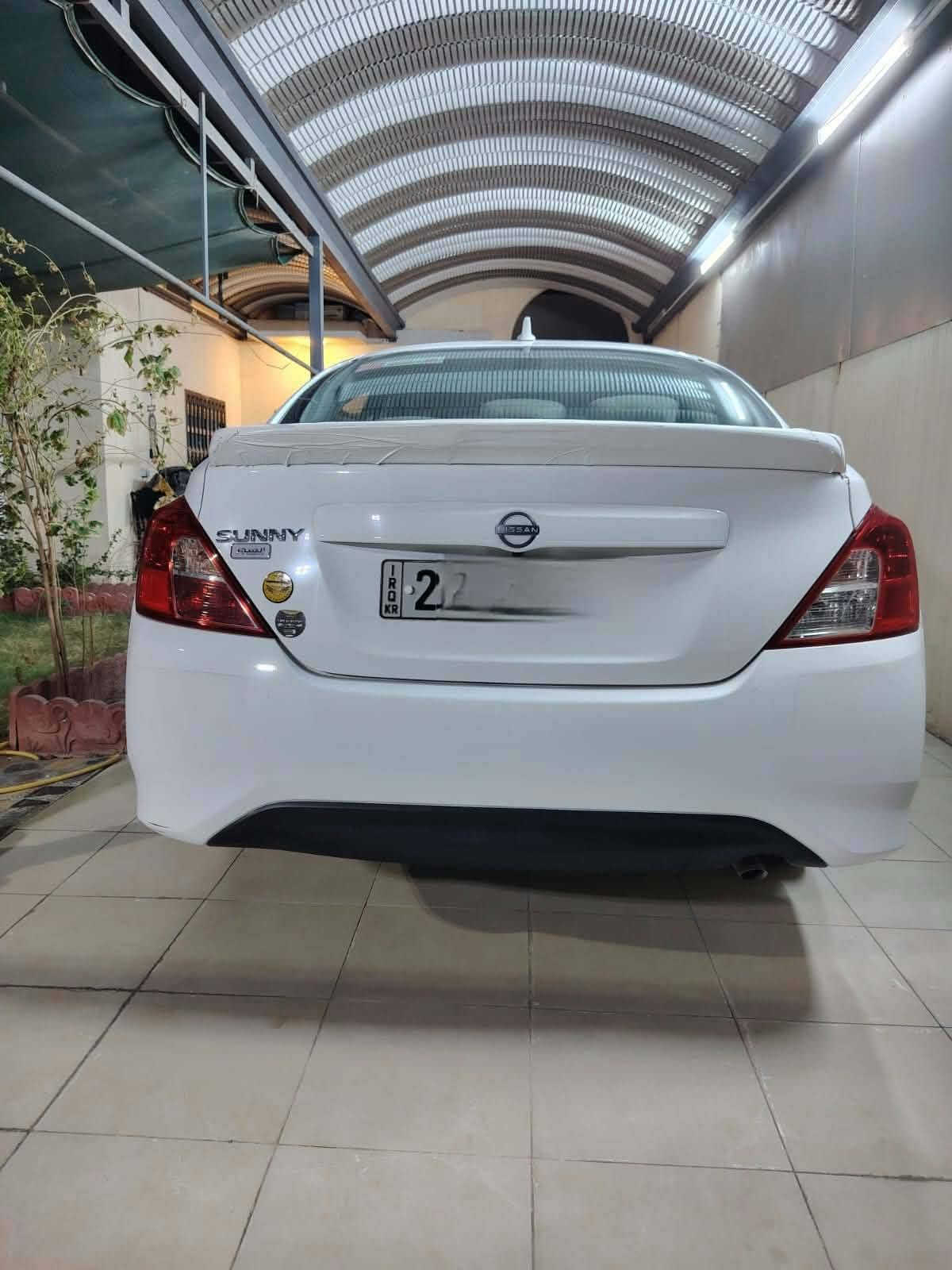 للبيع: نيسان صني 2025 (رقم أربيل) 🚘
​المواصفات والتفاصيل:
• النوع: نيسان صني (Nissan Sunny)
• الموديل: 2025
• الرقم: أربيل (سنوية جديدة / تحويل والتحويل ثاني يوم)
• الحالة: بحالة الزيرو / مكفولة من الصبغ والحادث 
• المحرك والكير: 4 سلندر اقتصادية جداً بحالة الشركة
• المواصفات: شاشة، كاميرا، تحكم استيرن، ABS، تبريد ثلج، وسائد هوائية (Airbags)
• المكان: النجف / الكوفة
​📌 السعر: مناسب 125 وبيه مجال بسيط للطيبين بعد المعاينة
للاتصال والاستفسار..***********..☎️
