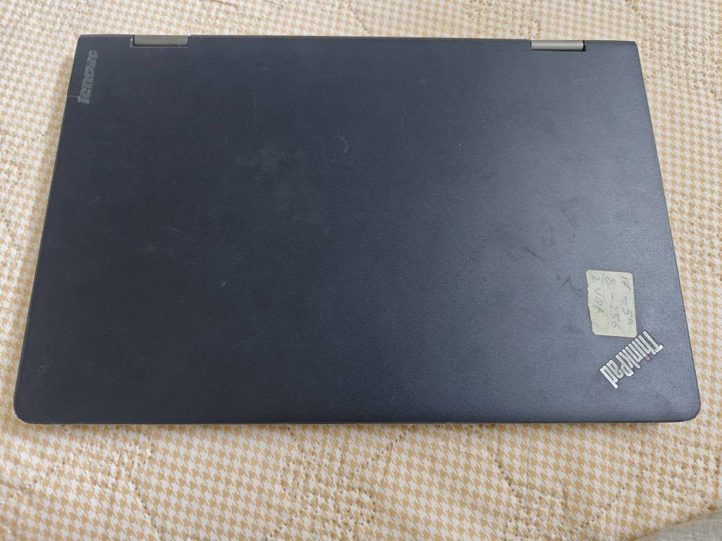 لابتوب Lenovo thinkpad yoga 15
لابتوب Lenovo thinkpad yoga 15 لمس قلاب
شاشة تنگلب وتصير ايباد

اللابتوب نظيف حيل كلشي

مواصفاتة
المعالج :- i7 5500U
كرت الشاشة :- intel HD Graphics 5500 4GB
الرام :- 8GB
الذاكرة :- SSD 256GB
حجم الشاشة :- 15.6 فول hd + قلابة تدعم اللمس
الشاحن 90 واط

ملاحظة الجهاز مكفول من كلشي فقط السماعات بيهن صوت خنة ماعرف ليش بس انطيك وياه سبيكرات خارجية حلوات rgb

رايدة ب350 الف 

مكاني بغداد الدورة 

متواجد خاص او رقمي
*********** بغداد, العراق
