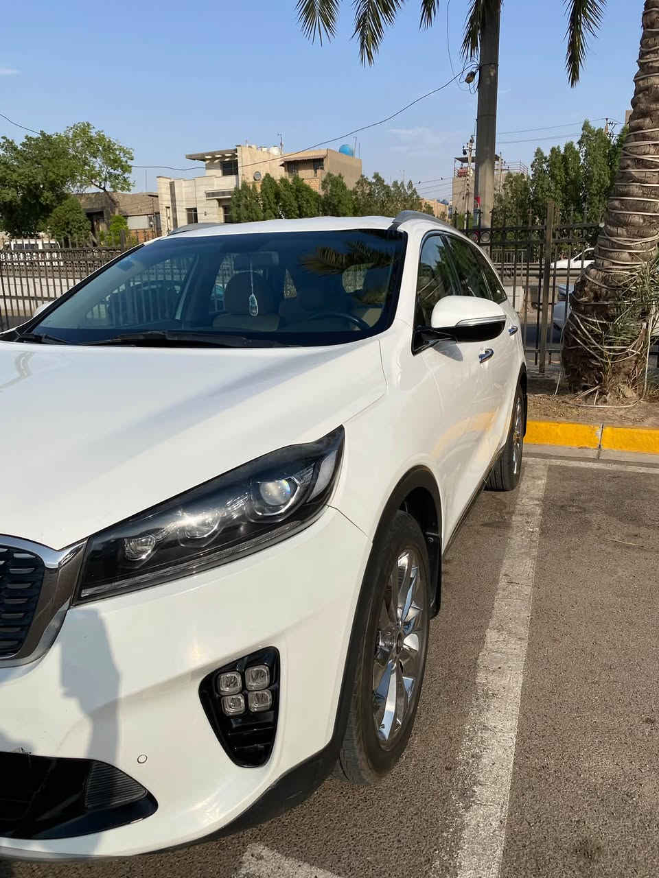 2018شكل ال 2020  خليجي 96 ماشية . 6 سلندر 3500 المكينة المواصفات المعروفة جاملخ الأيمن نص رش ونص معجون . وبارد مامصلح موضح بالفيديو  (باسمي). مكاني بغداد *********** فقط ابيع 195
