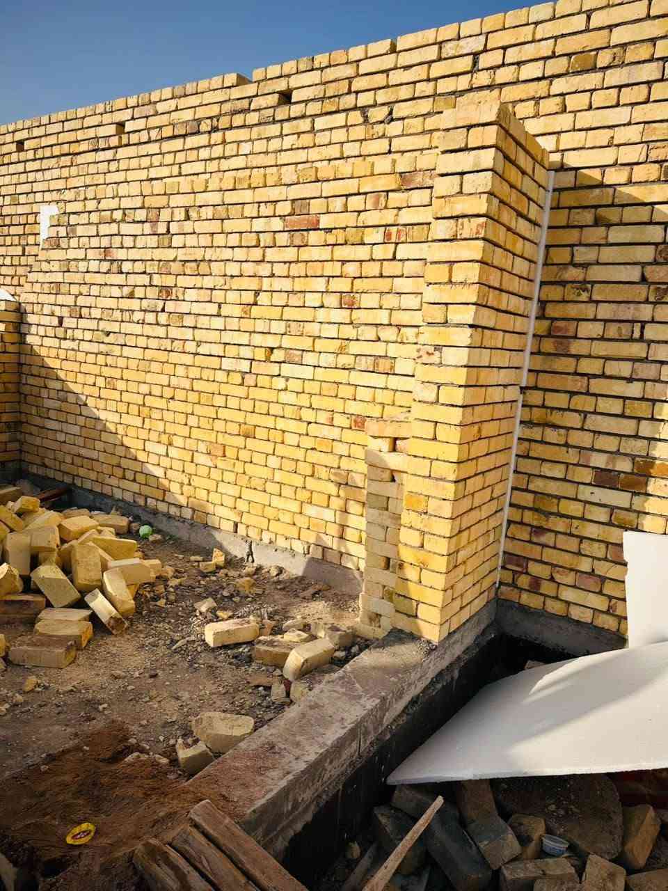 سلام عليكم 
كادر بناء نشتغل 
قطعي او علدبل
***********
