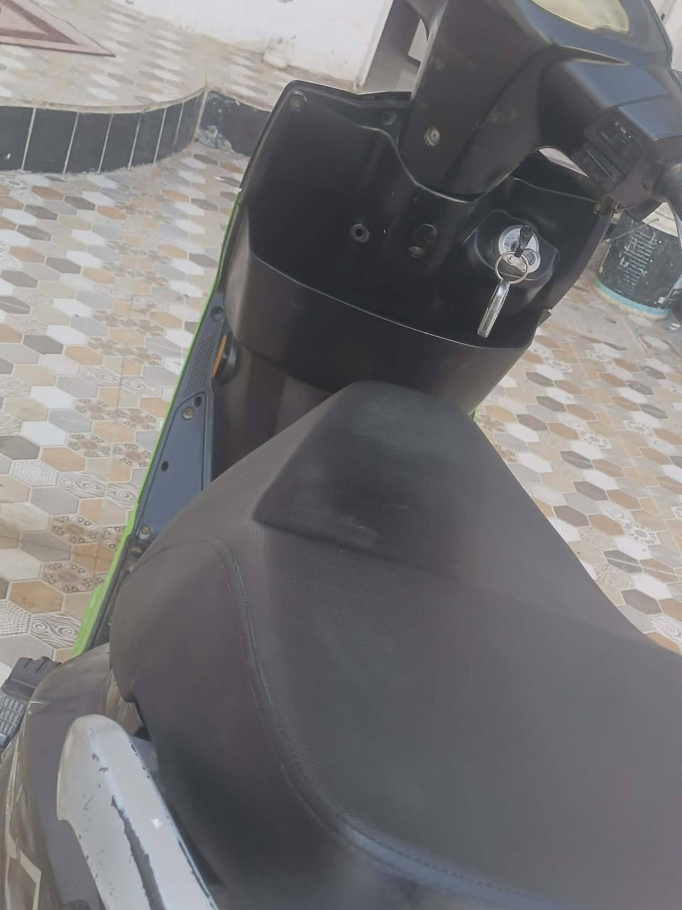 البيع دراجة ماكس عدله صيني دراجة خير من الله نكرت سلف بكل وقت نقص شي وحيد فقط هندر فقط مكاني ديالى تقاطع القدس السعر 300 وبيه مجال بصط ال مو شراي لا تعبنه ***********
