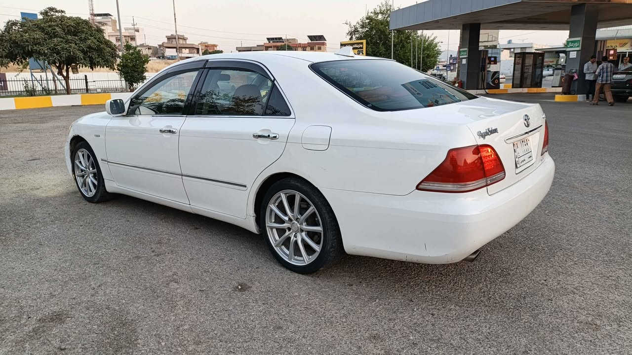 شاهینە بڕاوە بڕاوە   182 گەورە بە گەورە بی دوکەڵ

3 دوگمەی ساج سووور کوشن جڵد 

ناو قەیسی  کۆدکراو  بار کۆدی وەرگرتووە نمونە لە جوانی تبرید لە شوین خۆی تەقە و رەقەی نیە

140 هزار رۆیشتووە تایە ی تازە کامل رۆن گۆڕاو 

ناو و دەری لۆک سەیارە کە جوانە و کامل مسروفە 

گێر و مە کینە و سوکان و کاربایات هە مووی بە شەرت 

نرخی 47 گەڵا و مجال *********** سلێمانی السليمانية, العراق

