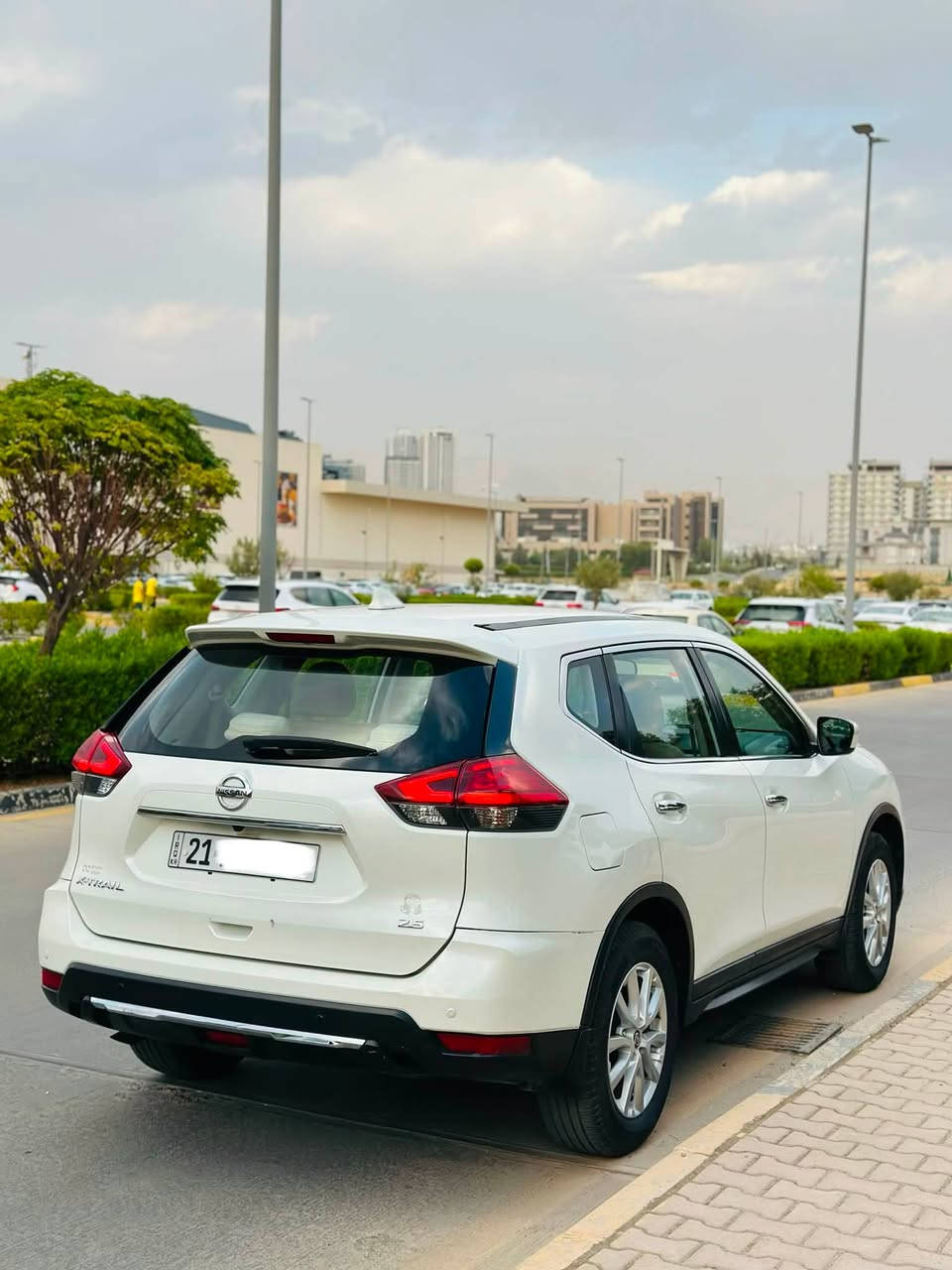 Nissan x-trail 2020
مواصفات خليجي محرك 2.5 كير محرك بشرط ما مفتوح ماشية 100 الف كيلومتر حقيقي رقم سليمانية سنوية جديد بسمي سونر موجود فقط جامرلغ امامي سكن صبغ بدون دواخل سيارة مال بيت حيل نضيف الحمدلله سعر $165 
📍مكان سيارة سليمانية
***********
