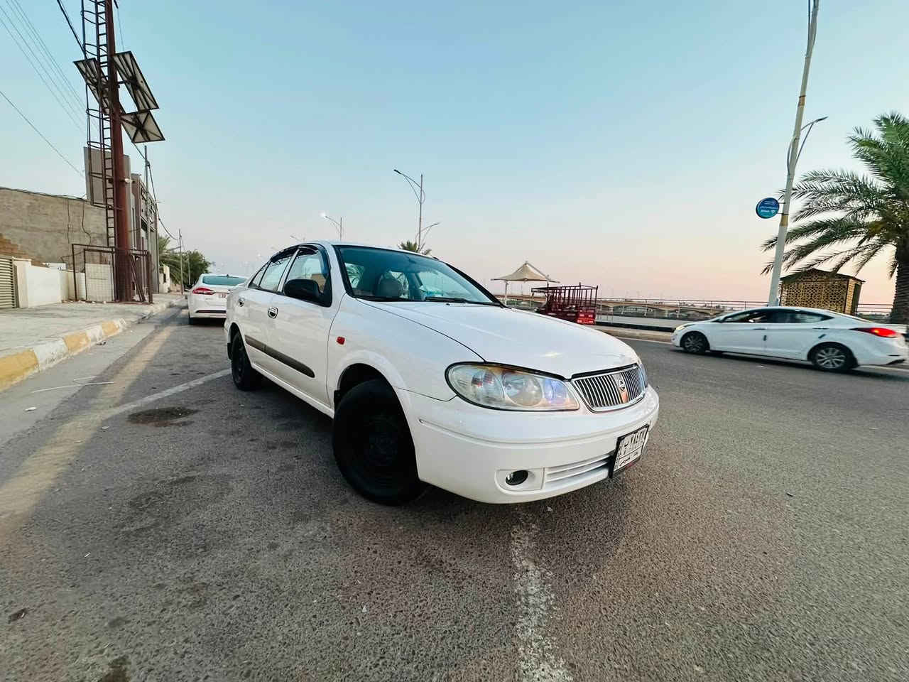 � نيسان سني موديل 2009 للبيع 🚘
🔹 كير ومحرك بشرط
🔹 شواصي وغودة بشرط
🔹 السيارة بدون ضربة وشرط من الشروط
🔹 تبريد ثلج ❄️
🔹 تخم تاير جديد
🔹 صدار أمامي وخلفي جديد
🔹 رقم بغداد 📋
🔹 تحويل مباشر
🔹 سيارة نظيفة ومرتبة وجاهزه
🔹 سياره بيه اربع قطع صبغ بدون دواخل 

📍 مكان السيارة: الفلوجة

💥 تجي وتفحص بنفسك، وإذا بيها شي مو مثل ما موصوف اني حاضرر 
بيك خير وتدلل ❤️
السعر (88$)وبيه مجال 

📞 للاستفسار والتواصل: خاص /***********
