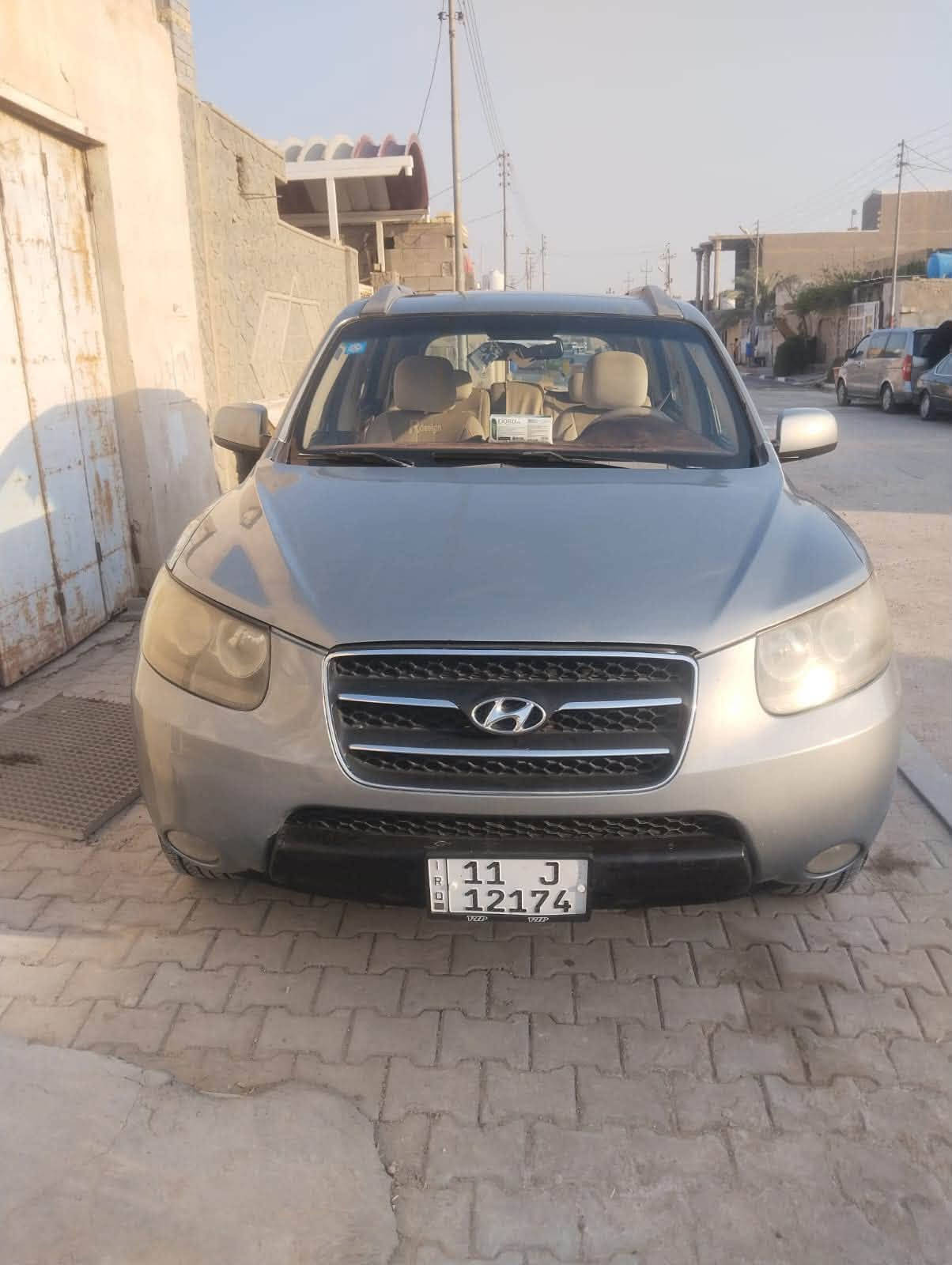 اللبيع سنتافي مديل ٢٠٠٩ مكينه سته رقم بغداد مكاني بل بصره سياره حلوه وجاهزه اي ستفسار لانتصال عل رقم ***********
